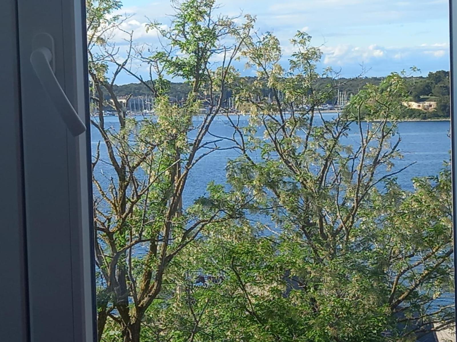 Sea View With Garage Appartamento *